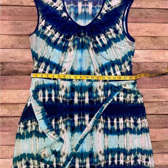 Kasper Blue and White Dress - Picture 5 of 9